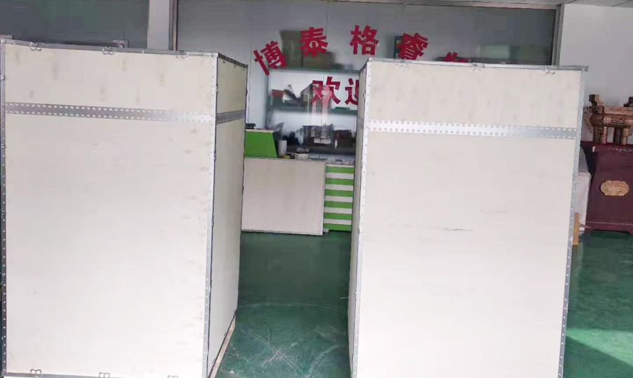 我公司生產(chǎn)的激光打標(biāo)機(jī)遠(yuǎn)銷印度、越南、東南亞國家